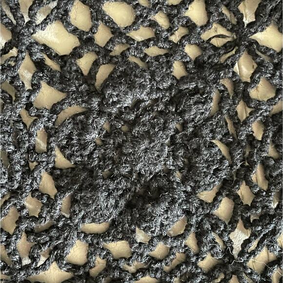 Outfit Petite JPR Black Floral Crochet Short Sleeve Cardigan Petite - Picture 5 of 9